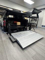 IRONHAUL Hydraulic Pickup Truck Liftgate – 1,500 lb Capacity